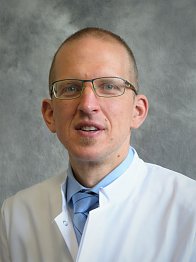 Dr. Glatz
